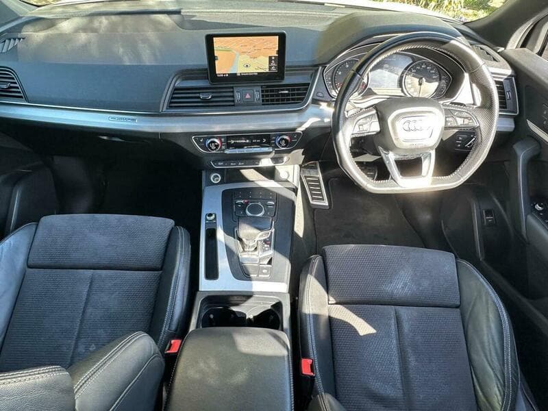 Audi Q5 thumb 5