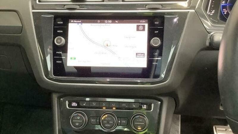 Volkswagen Tiguan thumb 12