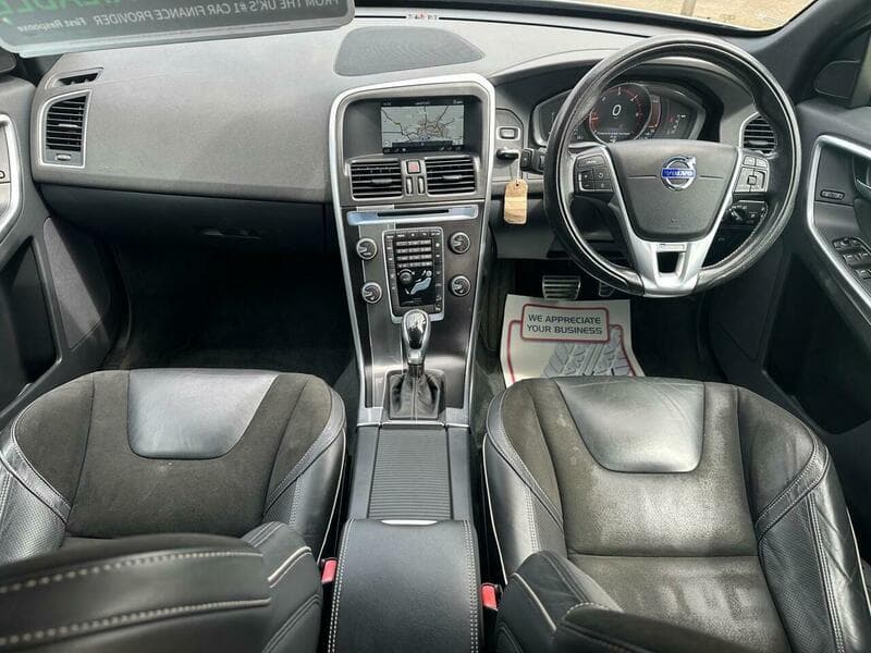 Volvo XC60 thumb 5