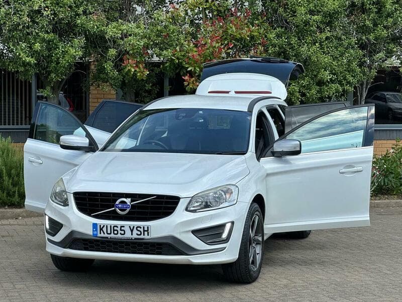 Volvo XC60 thumb 12